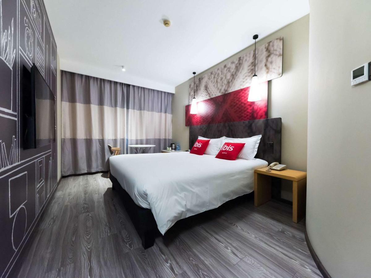 Ibis Wuxi Hi Tech Hotel Exterior photo